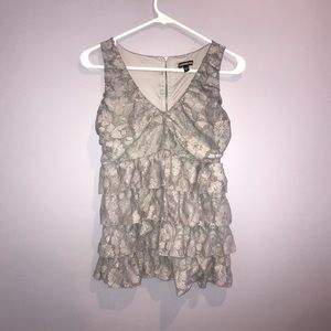 ✨ Express Grey Sleeveless Ruffled Top